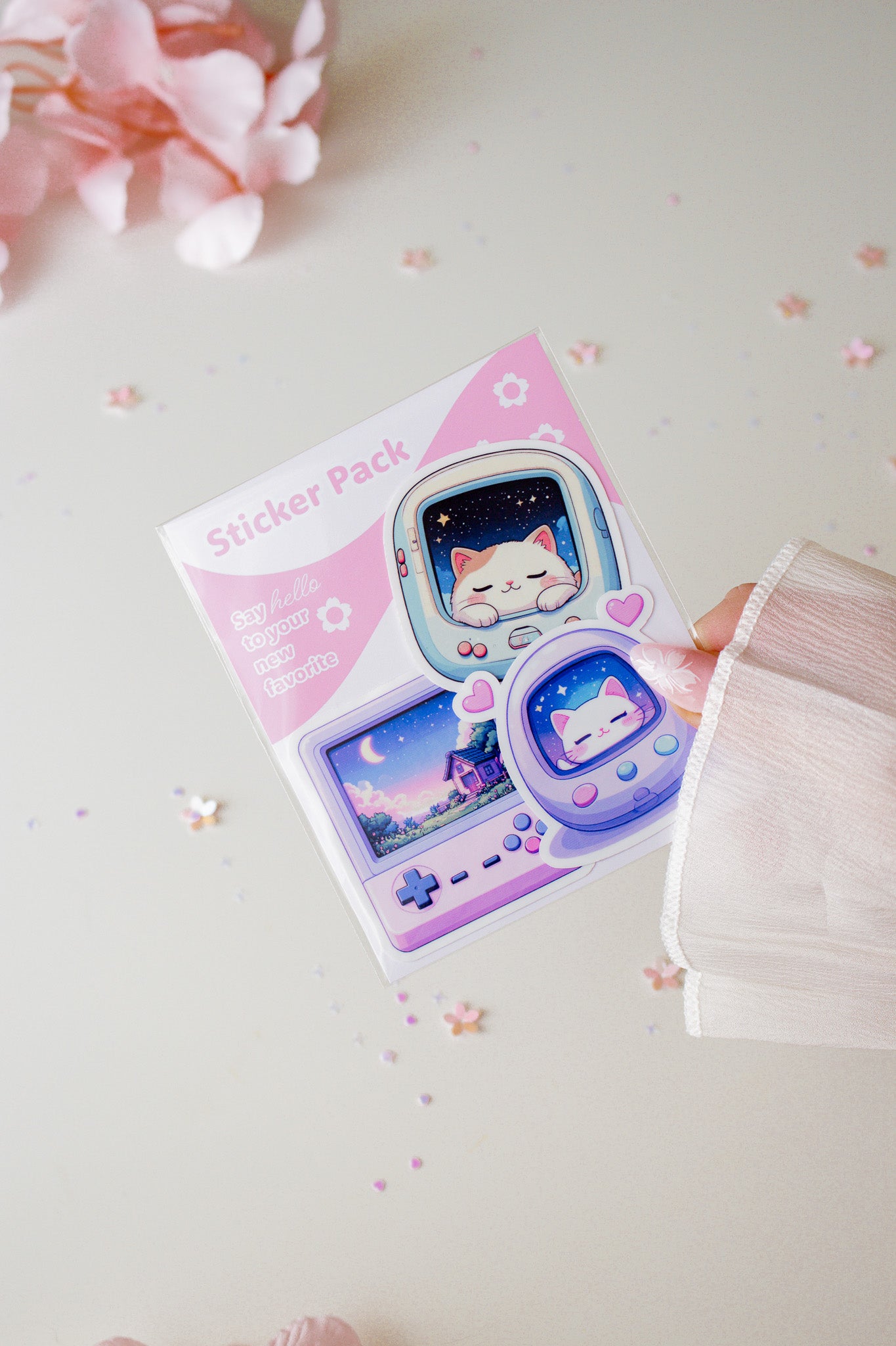 Gaming Cat Sticker Pack – Kawaii Katze Retro Gameboy Vinyl Sticker, Detailansicht in der Hand, Glossy
