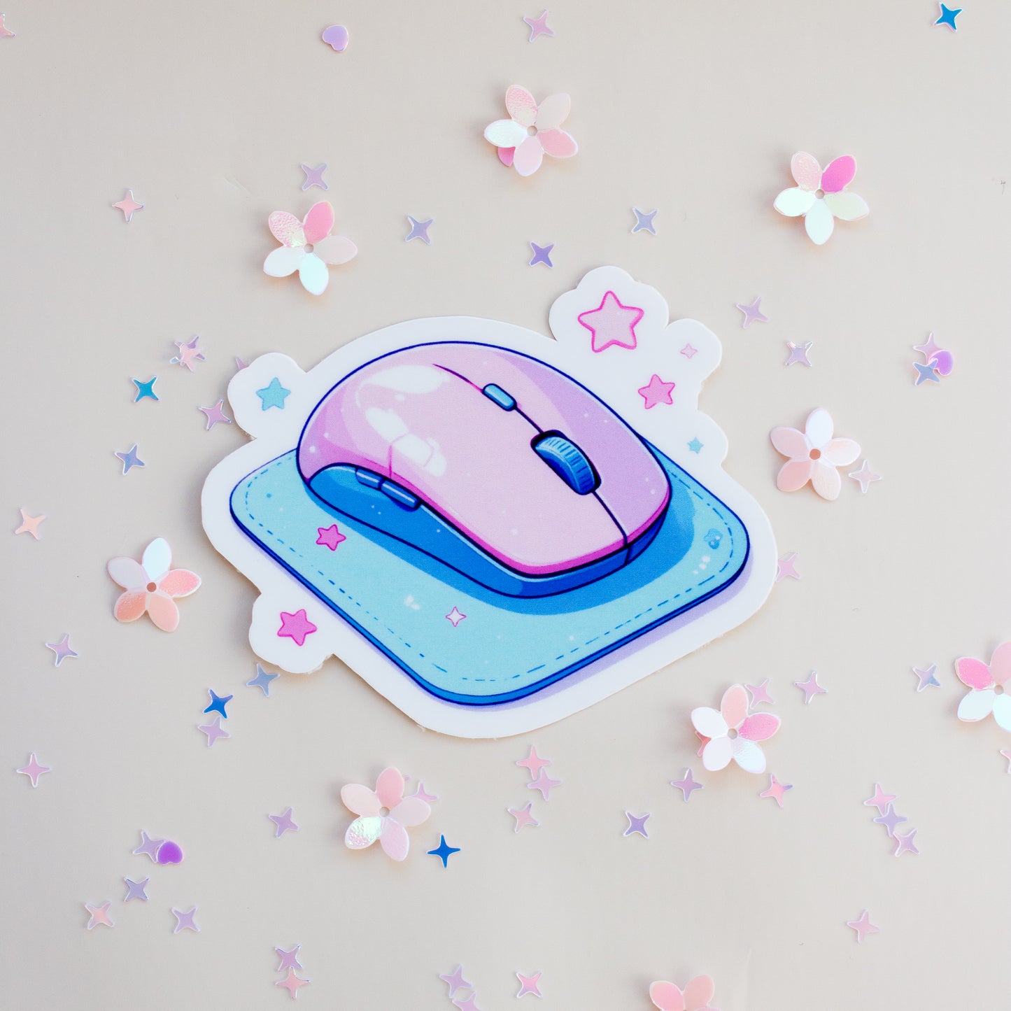 Kawaii Gaming Mouse Sticker, Vinyl, Glossy, rosa Gaming-Maus auf hellblauem Mauspad mit Sternen
