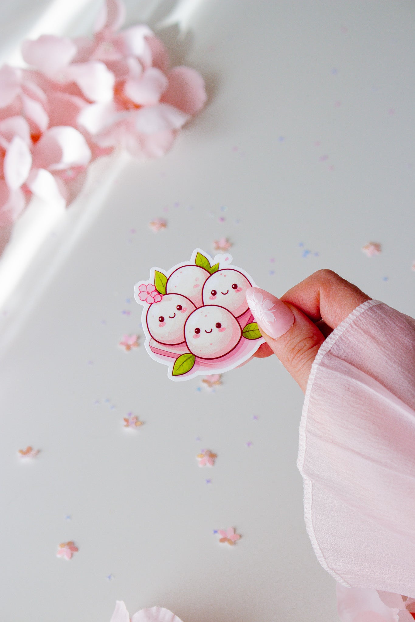 Süßer Mochi-Aufkleber Kawaii – rosa Mochi-Sticker mit niedlichen Gesichtern